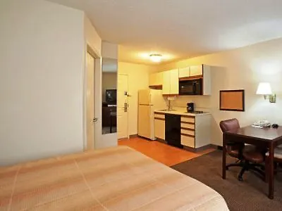 Sonesta Simply Chicago Hotel Libertyville